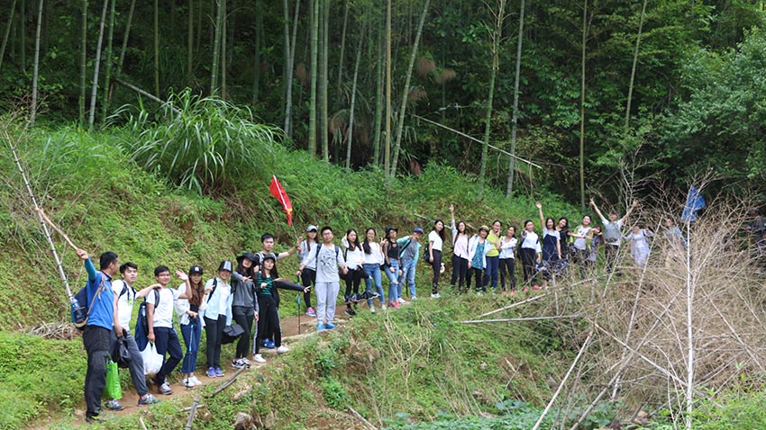 棒谷网络从化溪头村徒步拓展活动