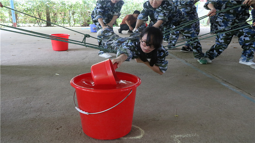 学乐教育广州五龙山庄拓展基地拓展训练营