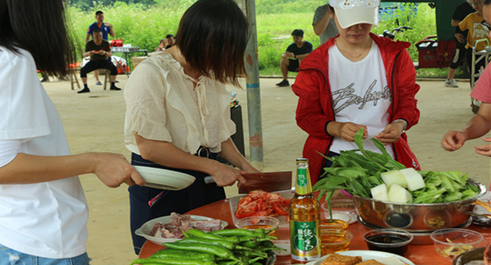 广州市骏鹏物流有限公司