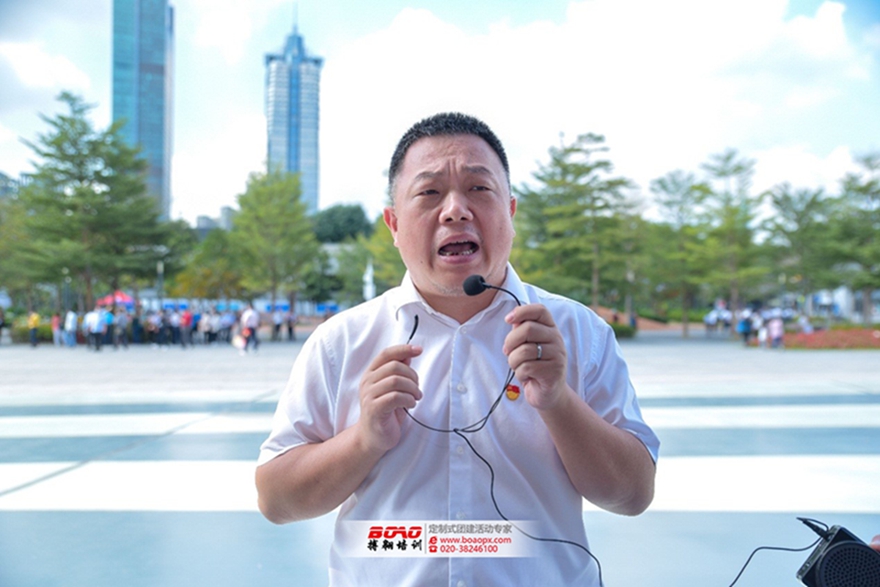 追梦佛开，用汗水浇灌收获，以实干笃定前行